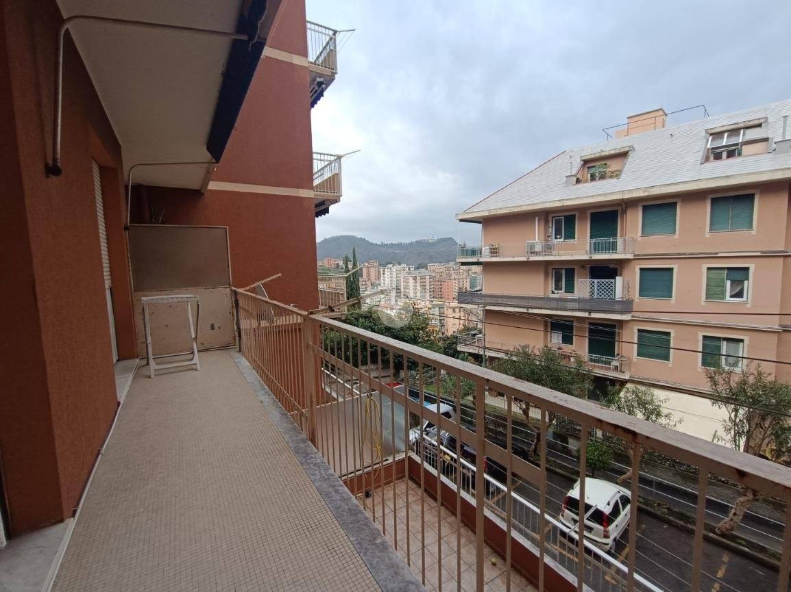 Appartamento in vendita a Genova