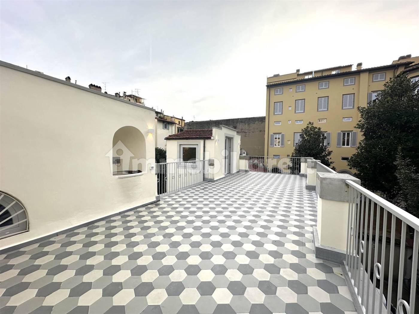 Appartamento in vendita a Firenze