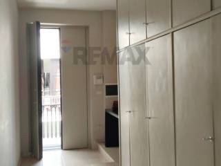 3-room flat largo Nitti Valentini 6, Murat, Bari
