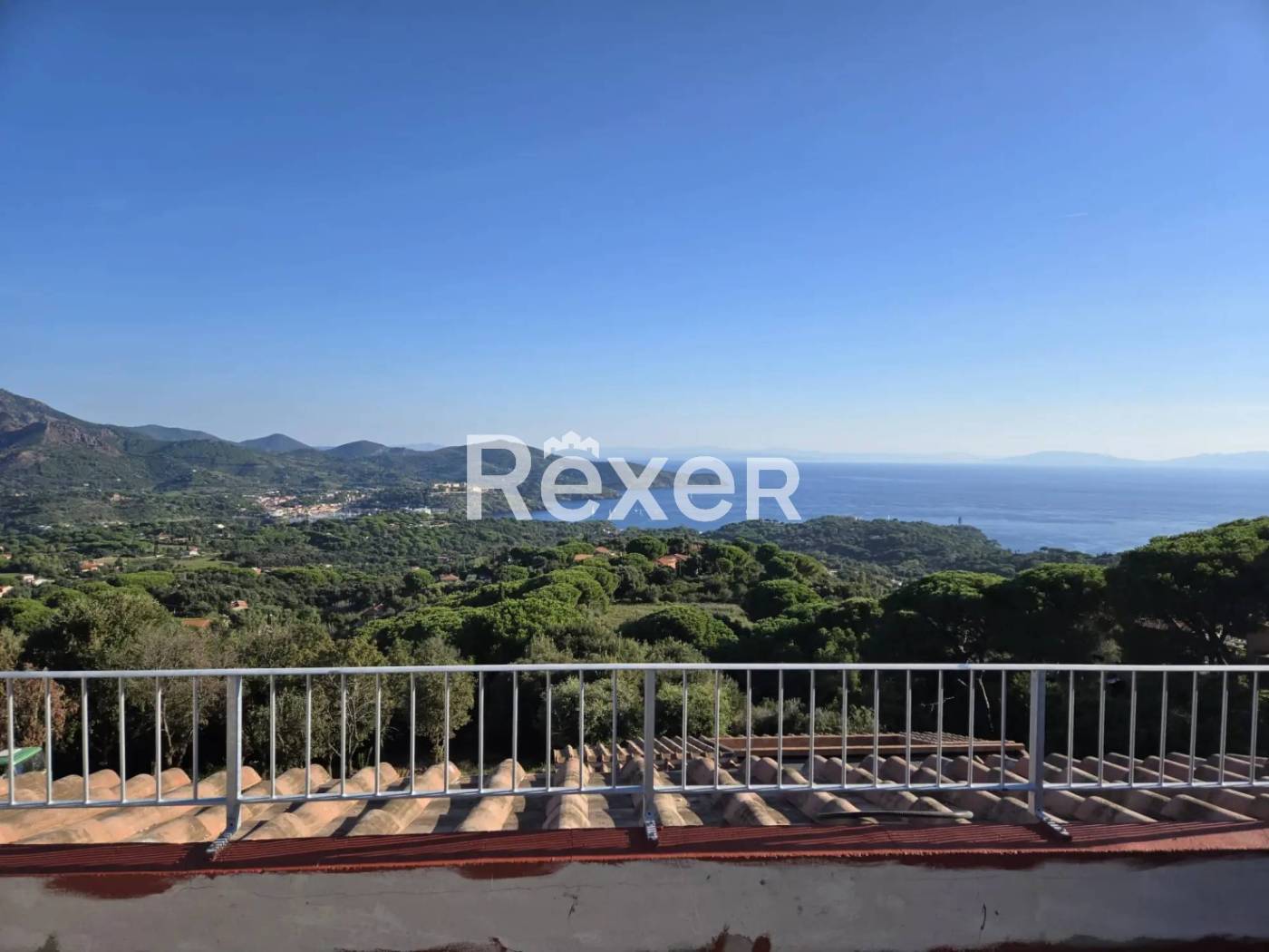 Villa in vendita a Capoliveri