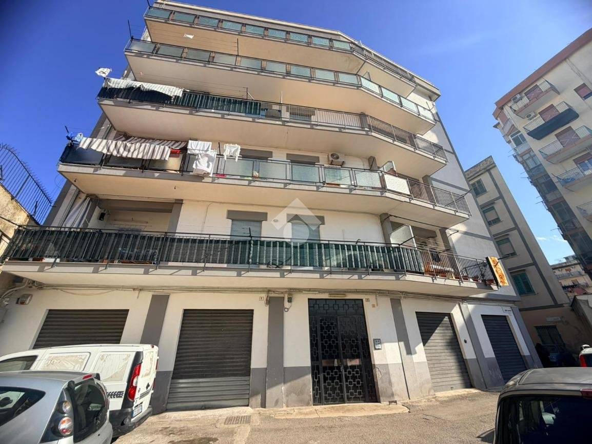 Appartamento in vendita a Palermo