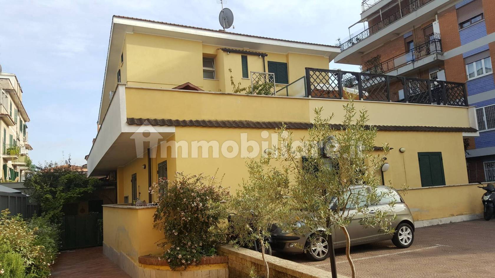 Appartamento in vendita a Roma