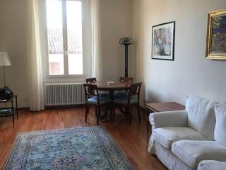 4-room flat via Frassinago, Saragozza dentro le Mura, Bologna
