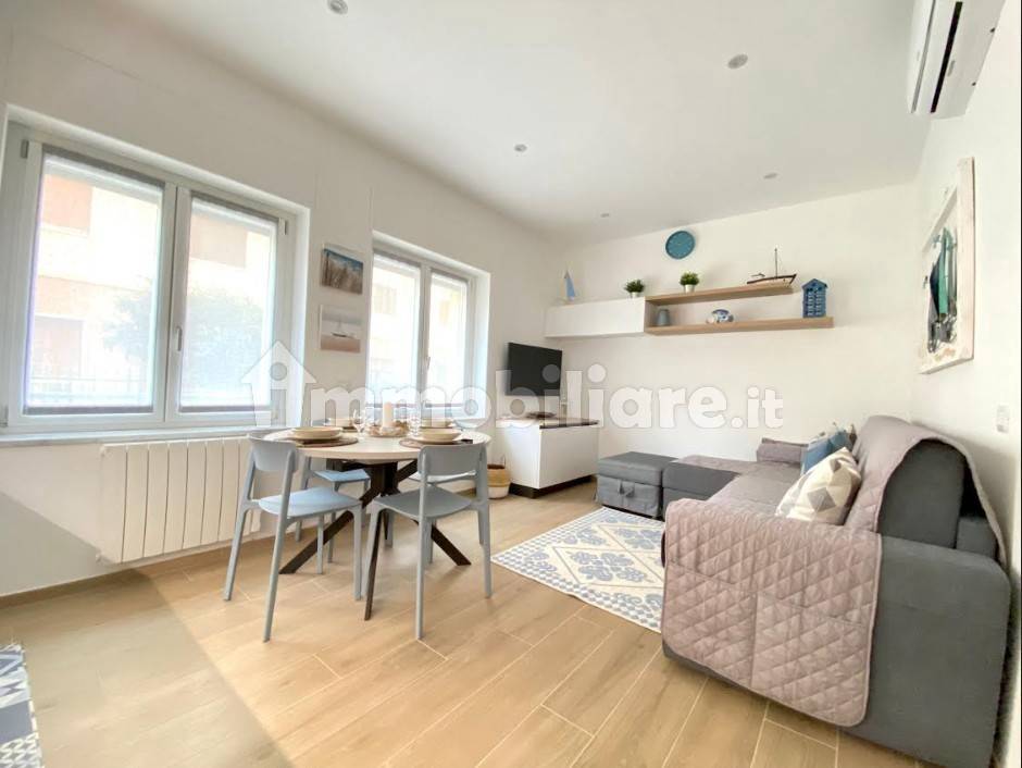 Appartamento in vendita a Varazze