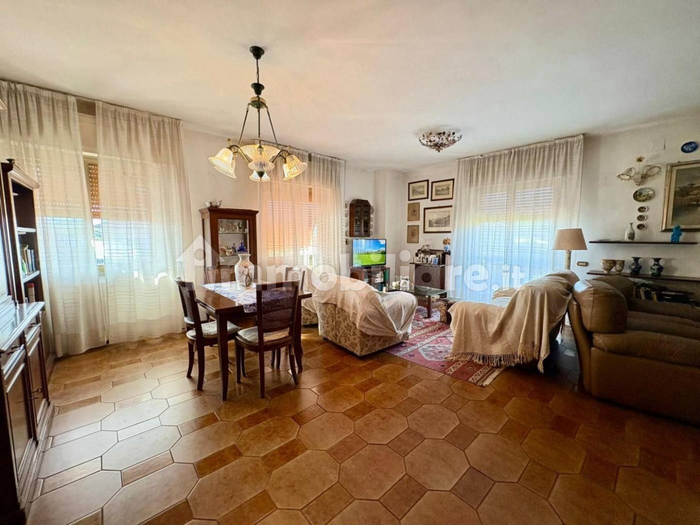 Appartamento in vendita a Massa