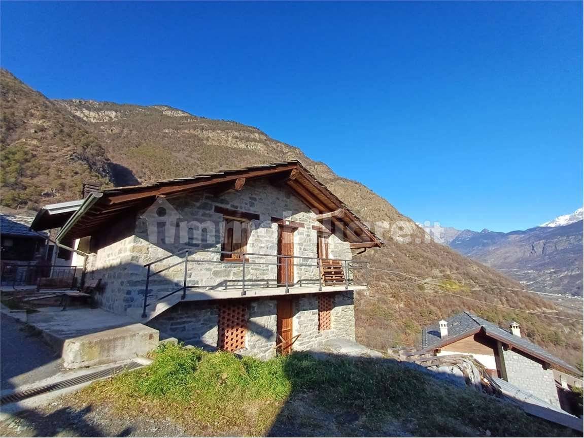 Rustico - Casale in vendita a Champdepraz