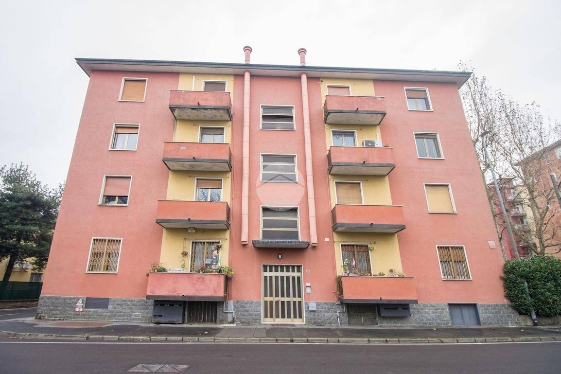 Appartamento in vendita a Garbagnate Milanese