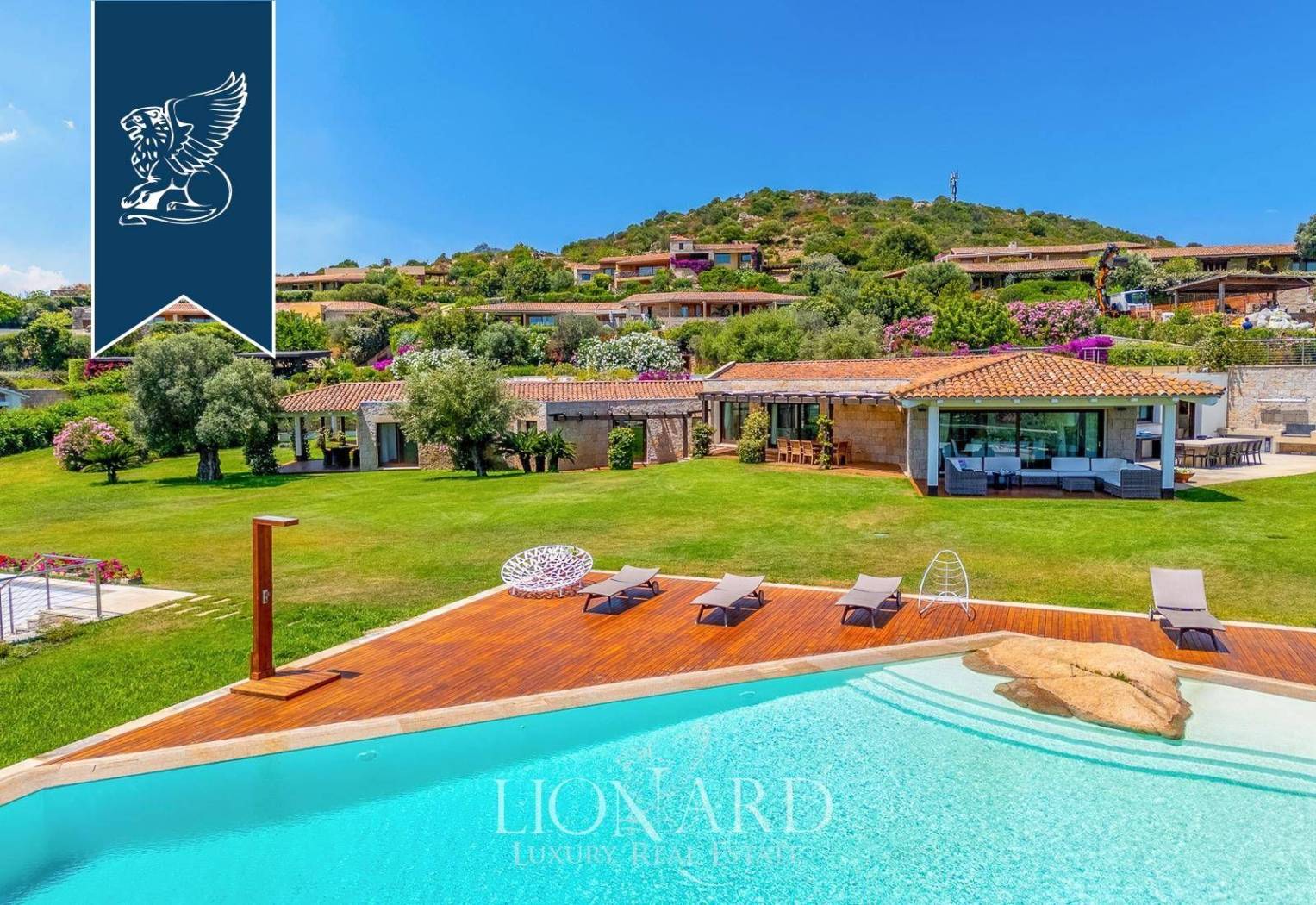 Villa in vendita a San Teodoro