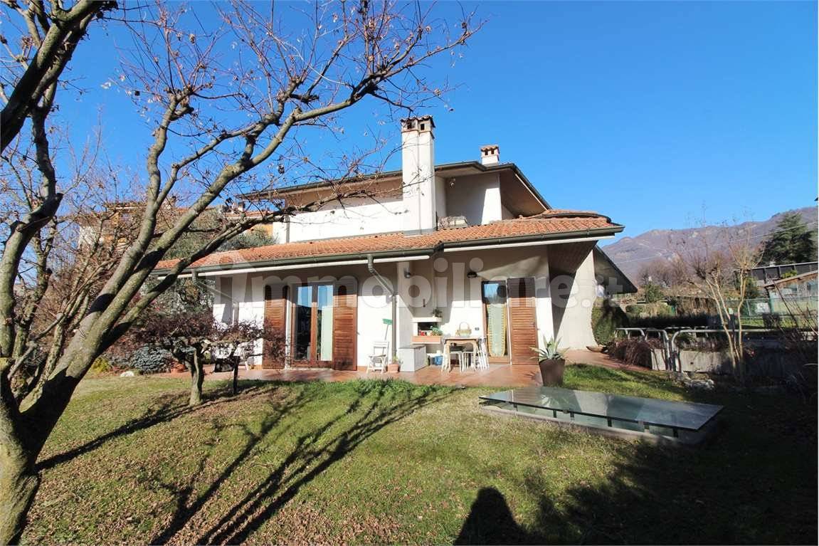 Villa in vendita a Ponteranica