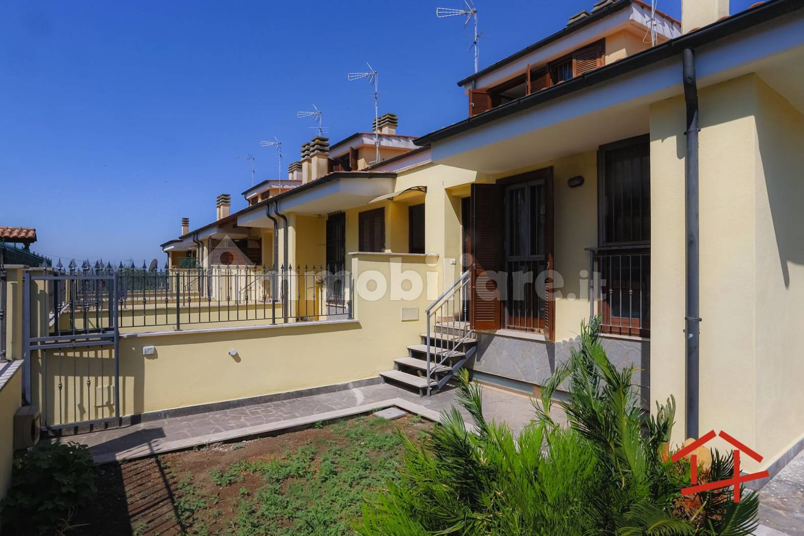 Villetta a schiera - foto 2