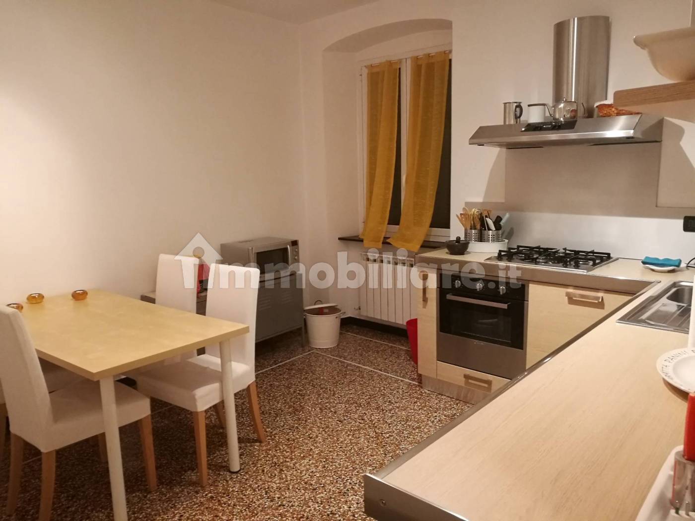 Appartamento in affitto a Genova