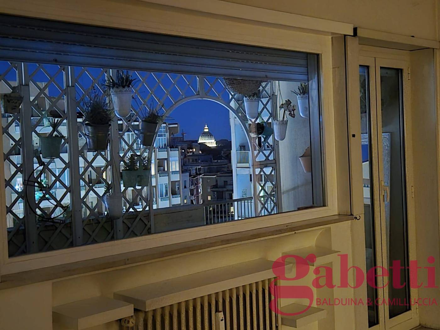 Appartamento in vendita a Roma