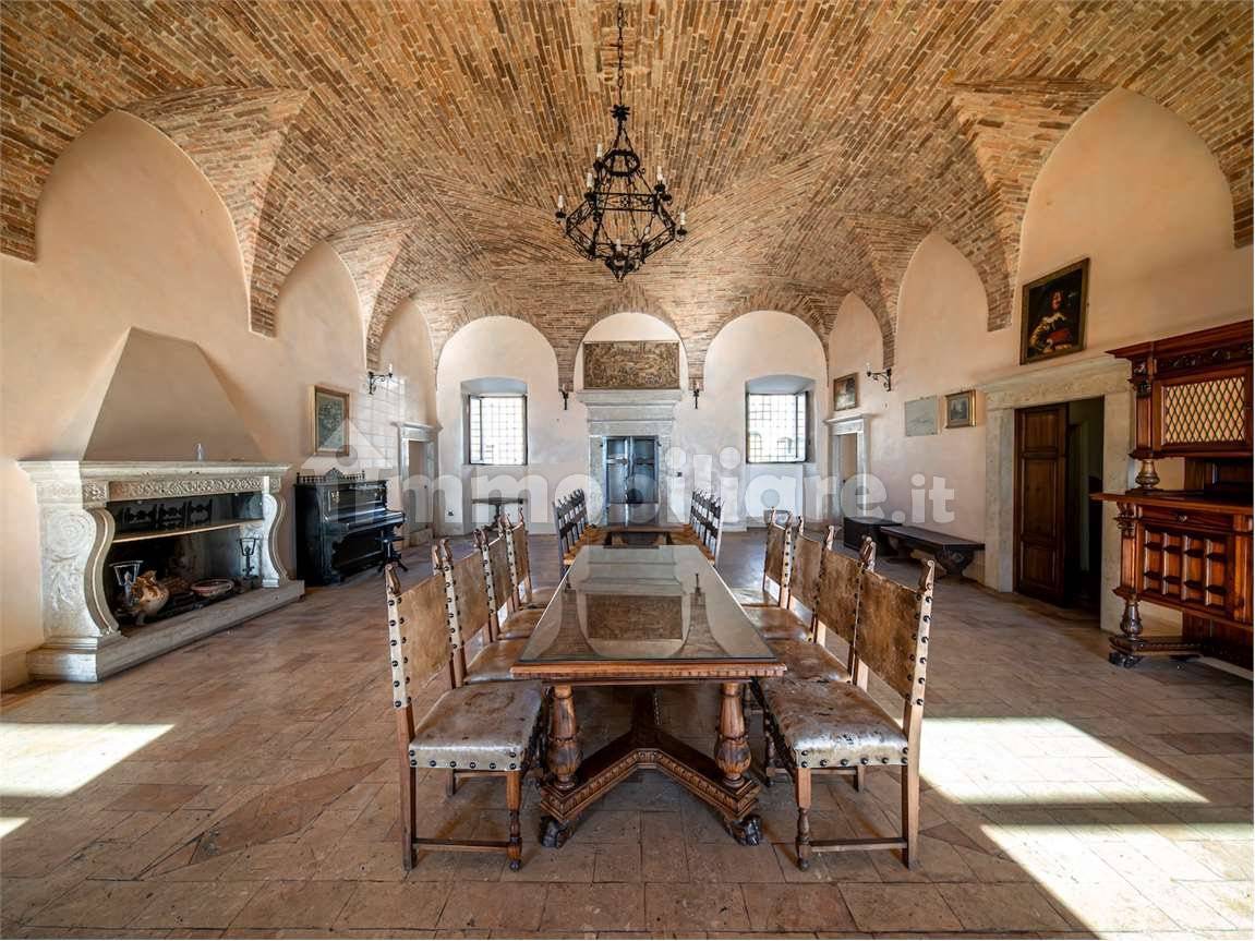 Casa indipendente in vendita a Baschi