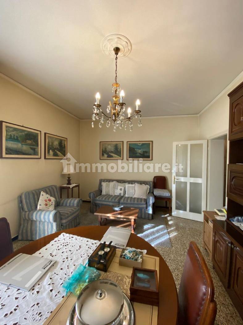 Appartamento in vendita a Modena