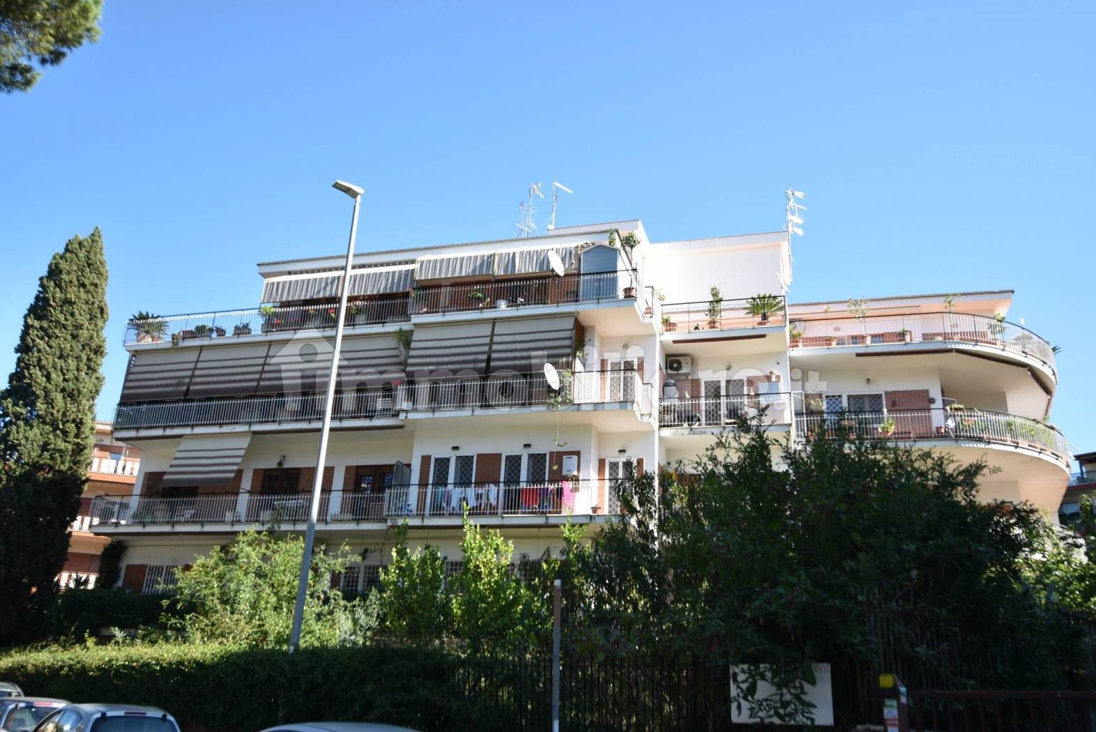 Appartamento in vendita a Roma