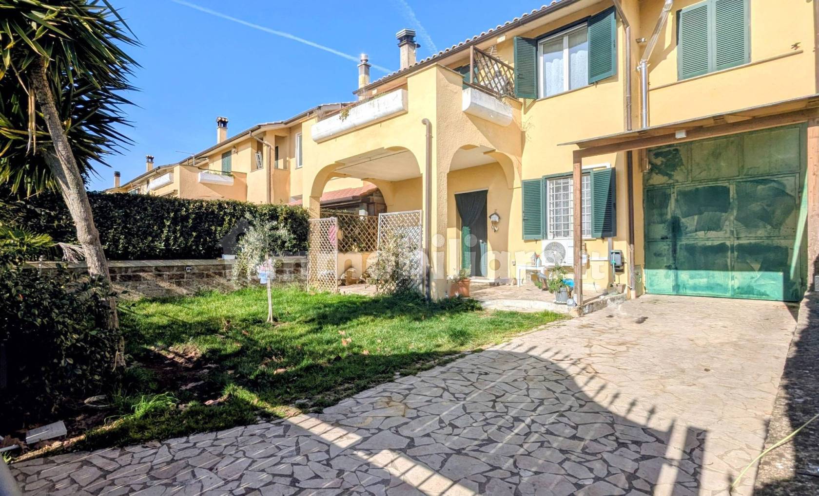 Villetta a schiera - foto 2