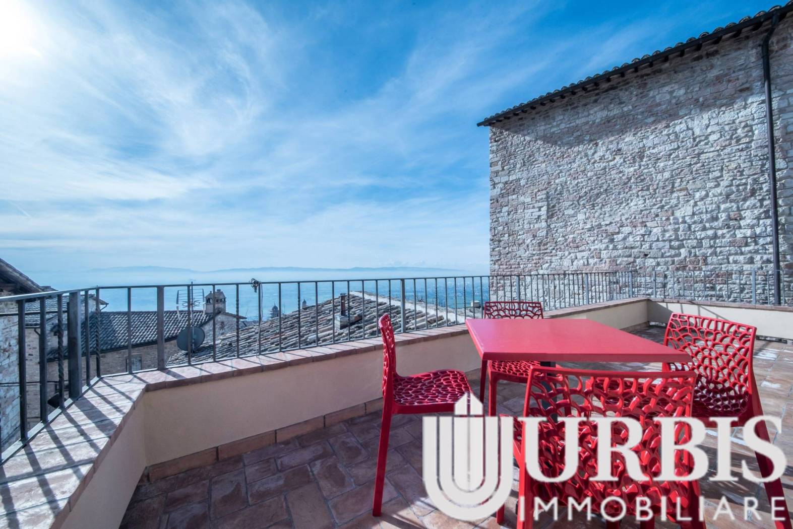 Casa indipendente in vendita a Assisi