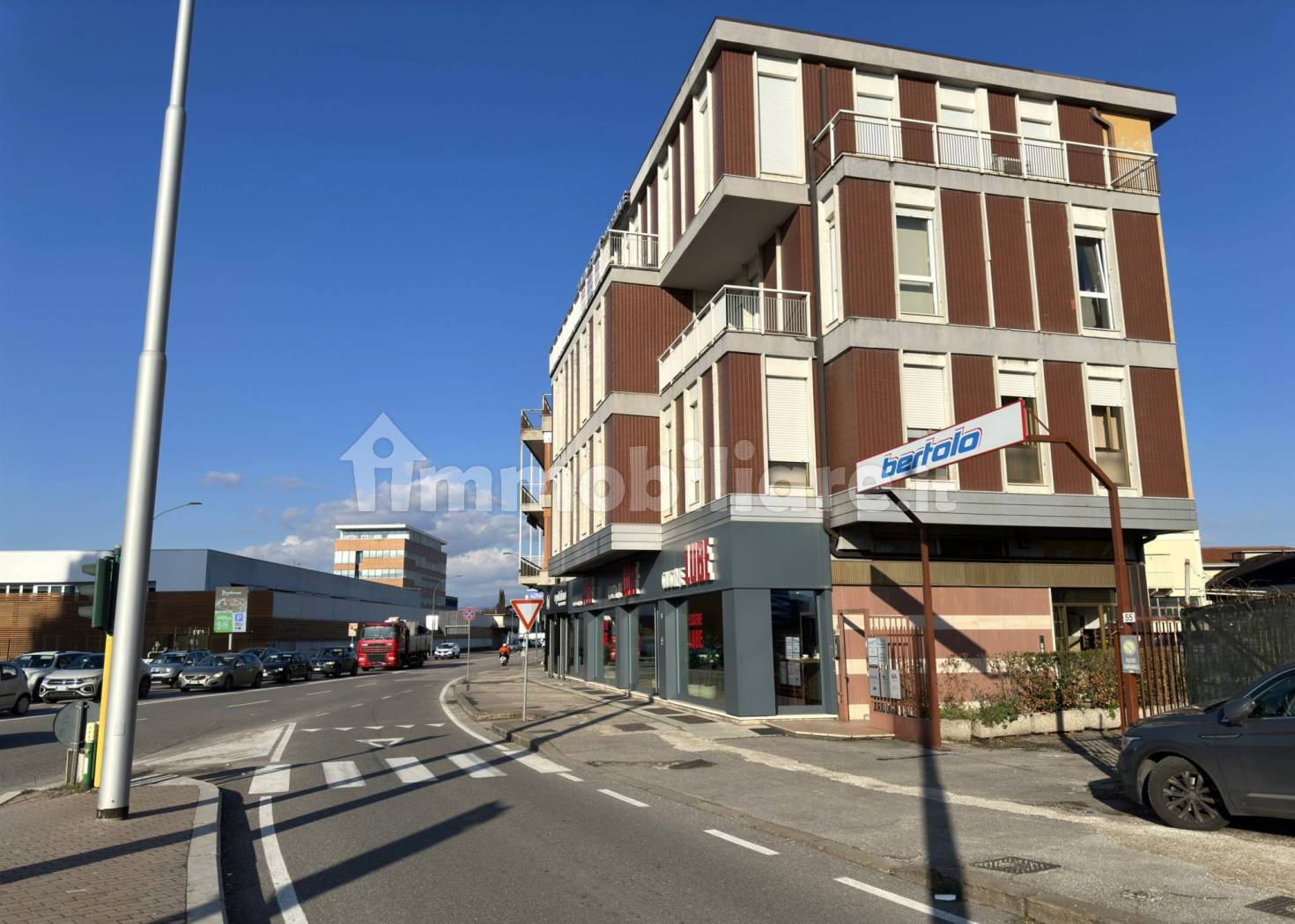 Appartamento in vendita a Verona