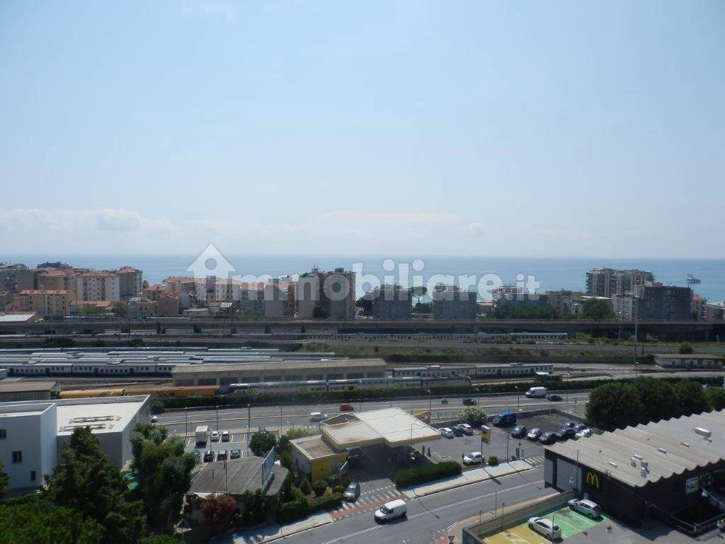 Appartamento in vendita a Savona