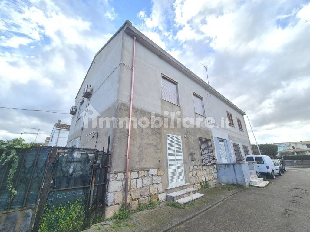 Appartamento in vendita a Carbonia