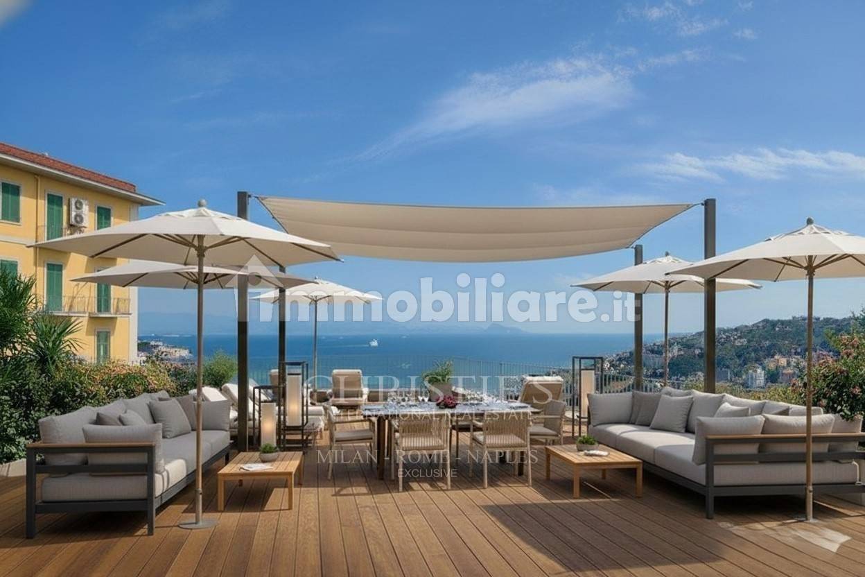Appartamento in vendita a Napoli