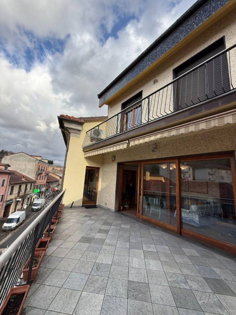 Appartamento in vendita a Busalla