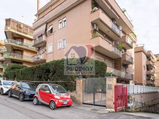 3-room flat via Isidoro del Lungo, Talenti - Monte Sacro, Rome