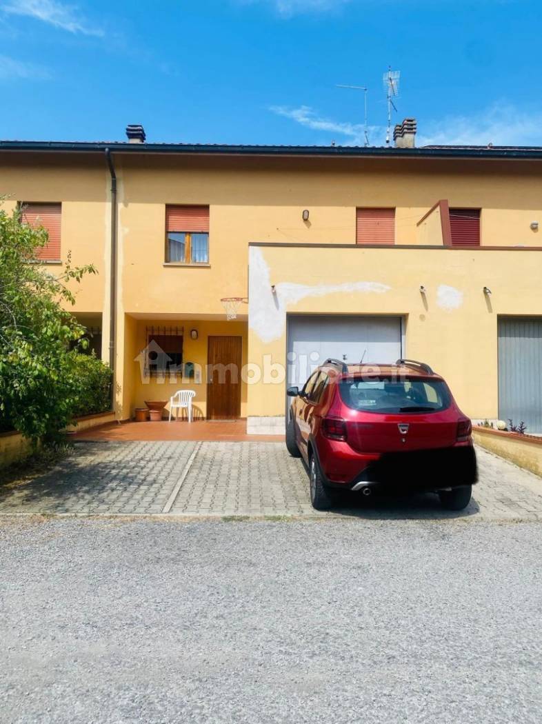 Villetta a schiera in vendita a Lucignano