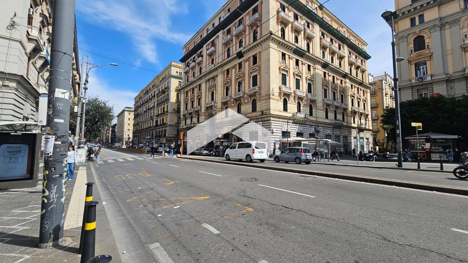 Appartamento in vendita a Napoli