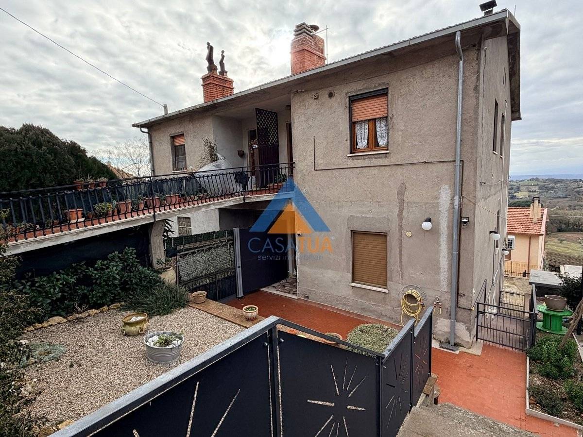 Appartamento in vendita a Lugnano in Teverina