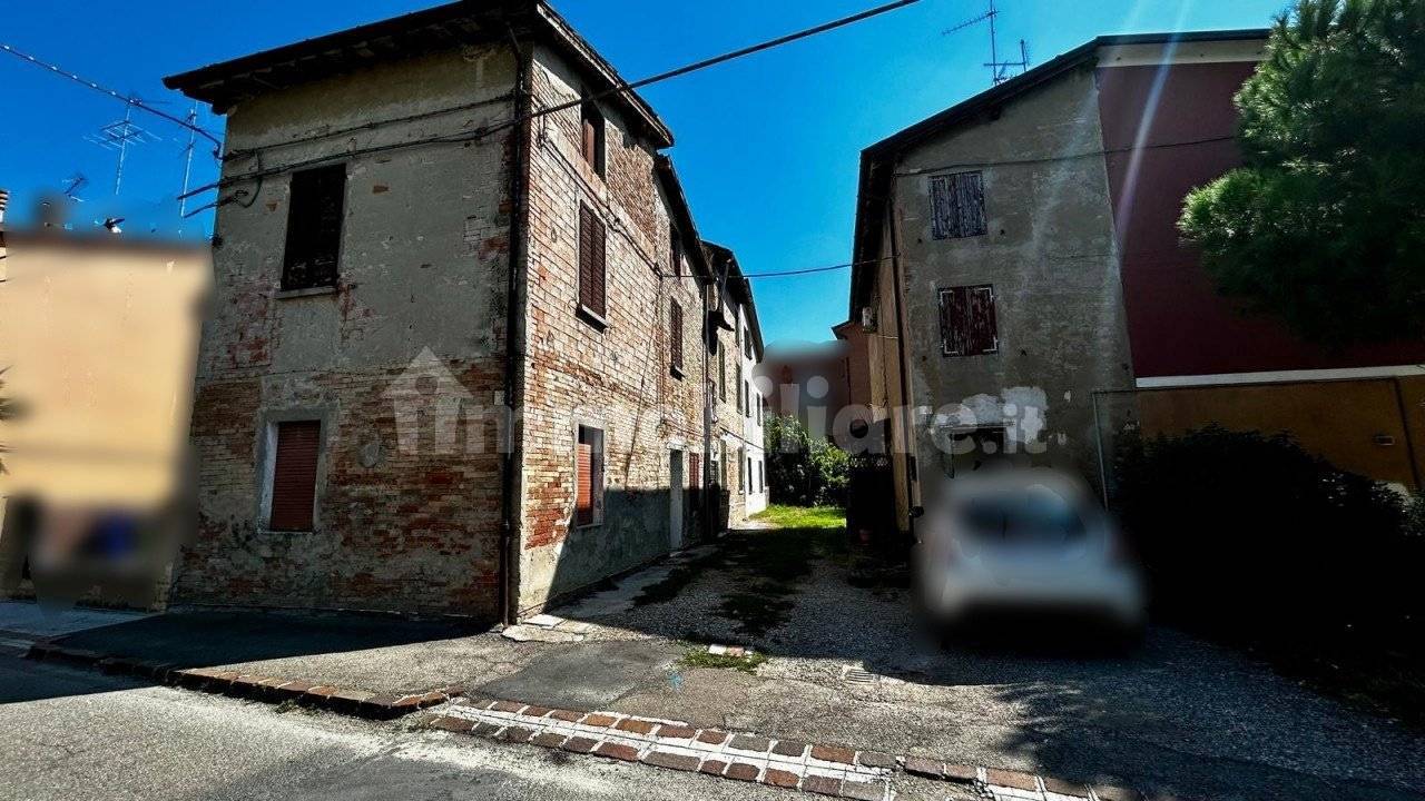 Villa in vendita a Soliera