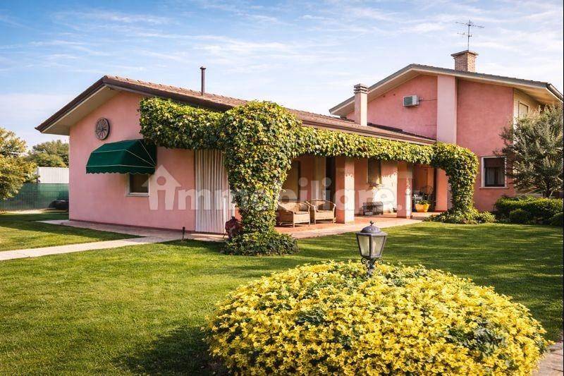 Villa in vendita a Povegliano