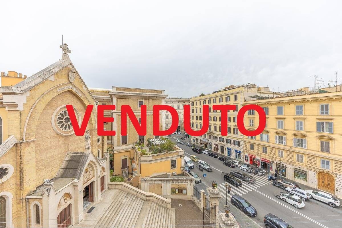 Appartamento in vendita a Roma