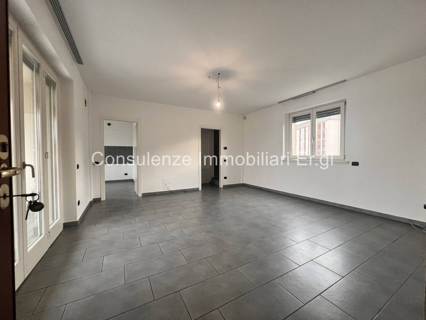 Appartamento in vendita a Garbagnate Milanese