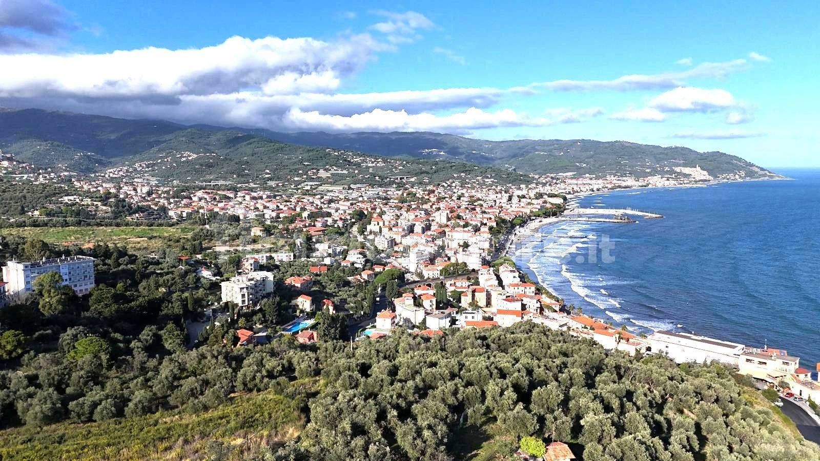 Villa in vendita a Diano Marina