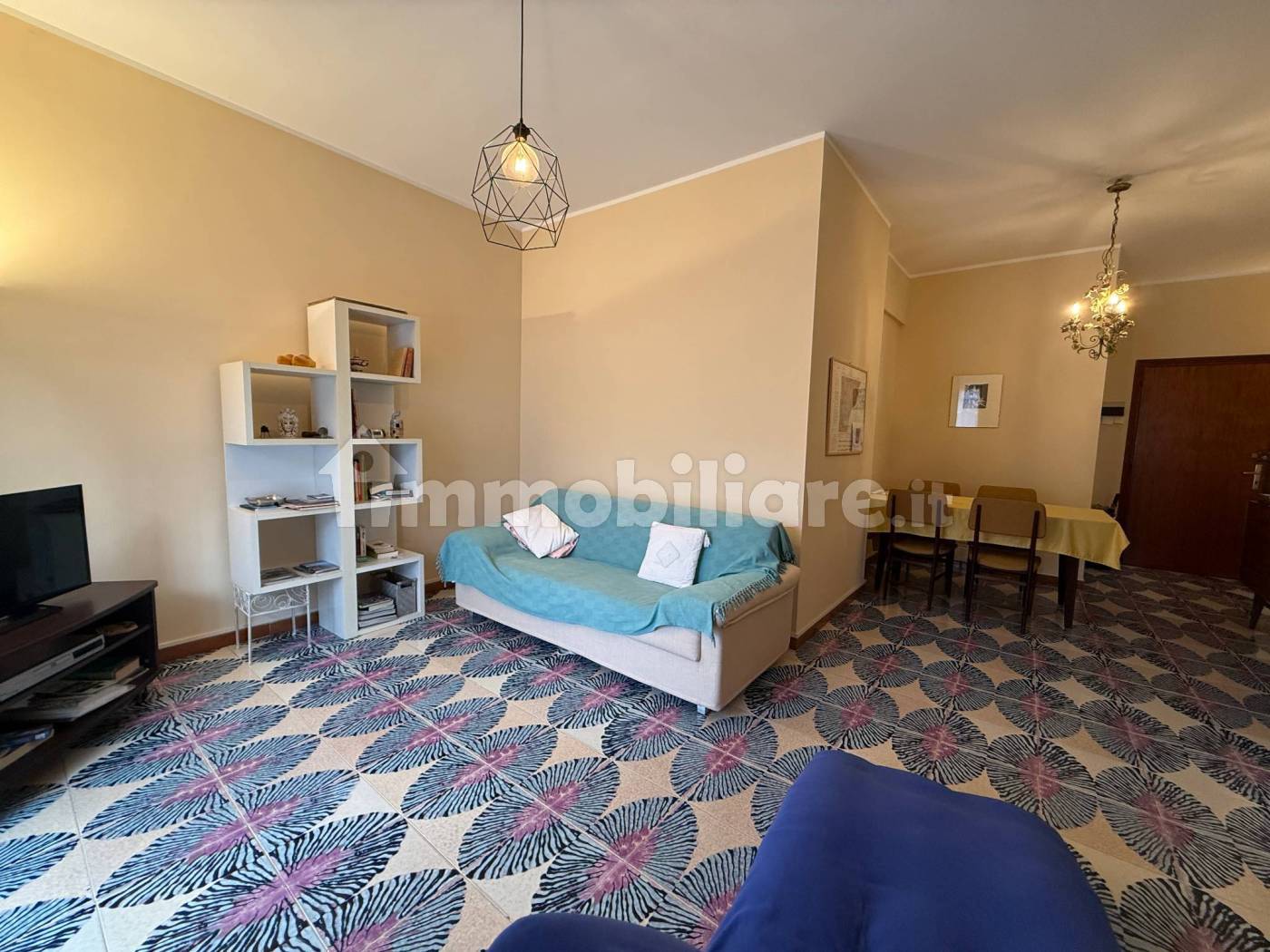 Appartamento in vendita a Finale Ligure