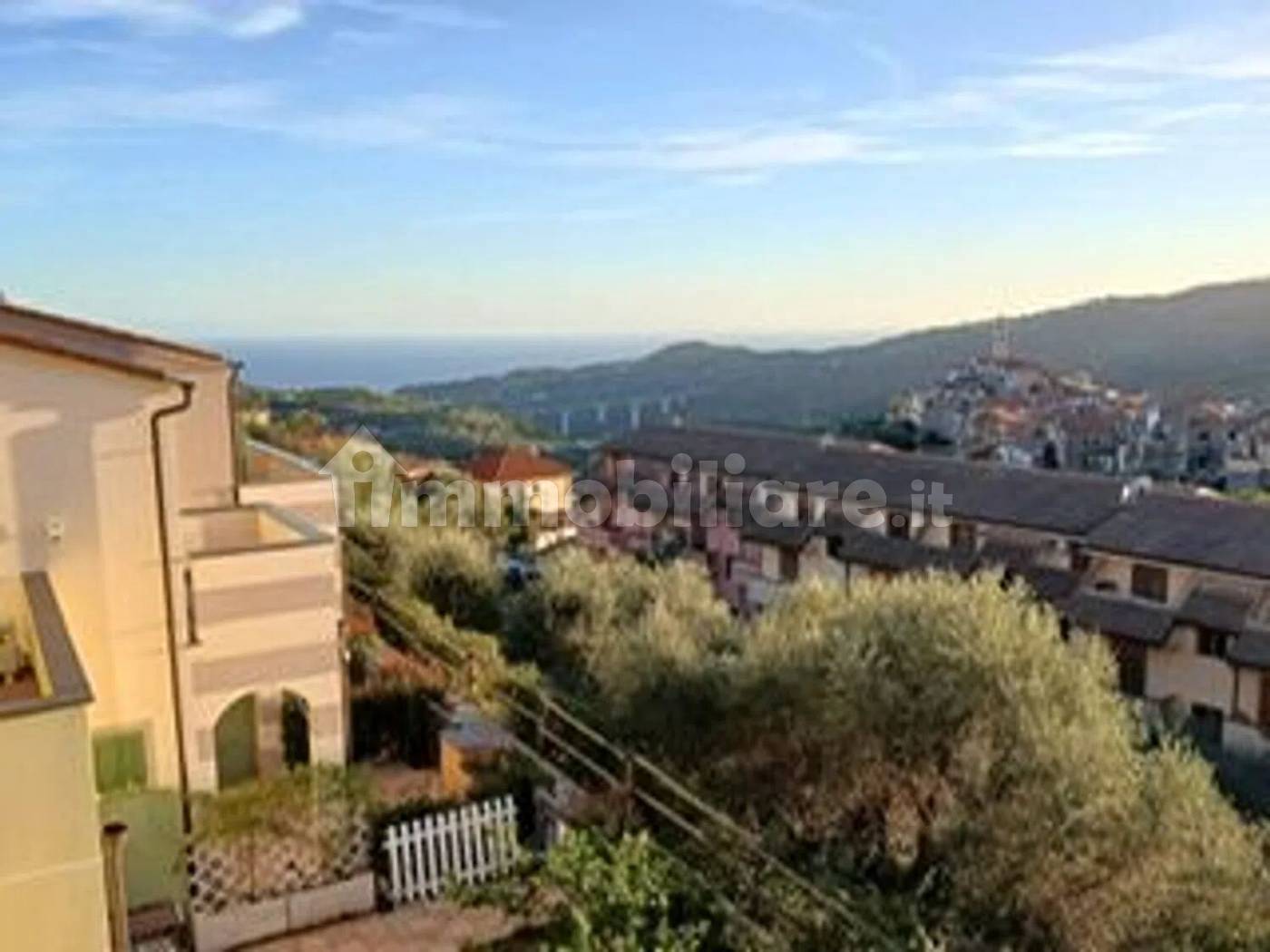 Appartamento in vendita a Civezza