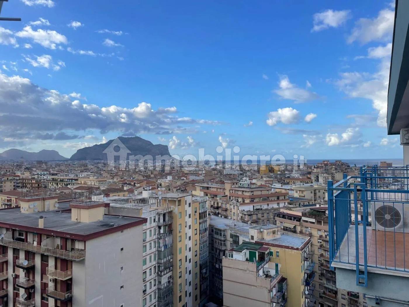 Appartamento in vendita a Palermo