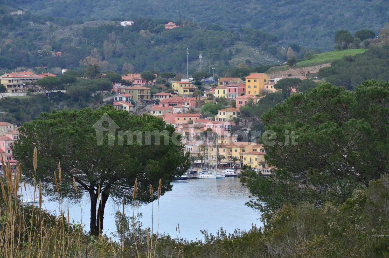 Appartamento in vendita a Capoliveri