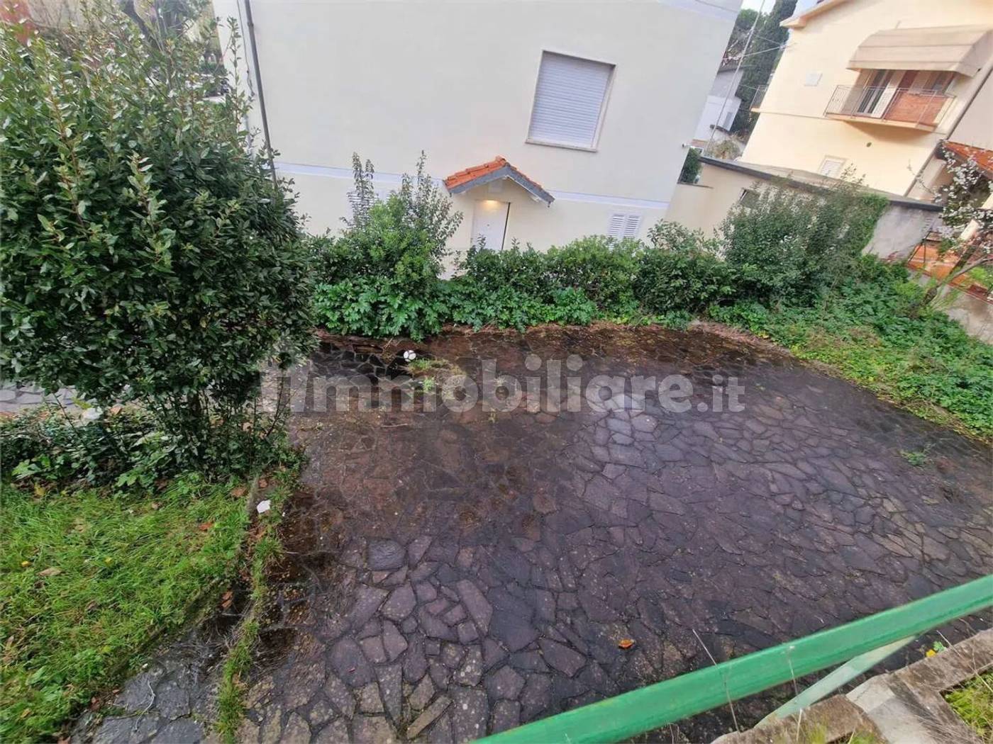 Villa in vendita a Montecatini-Terme