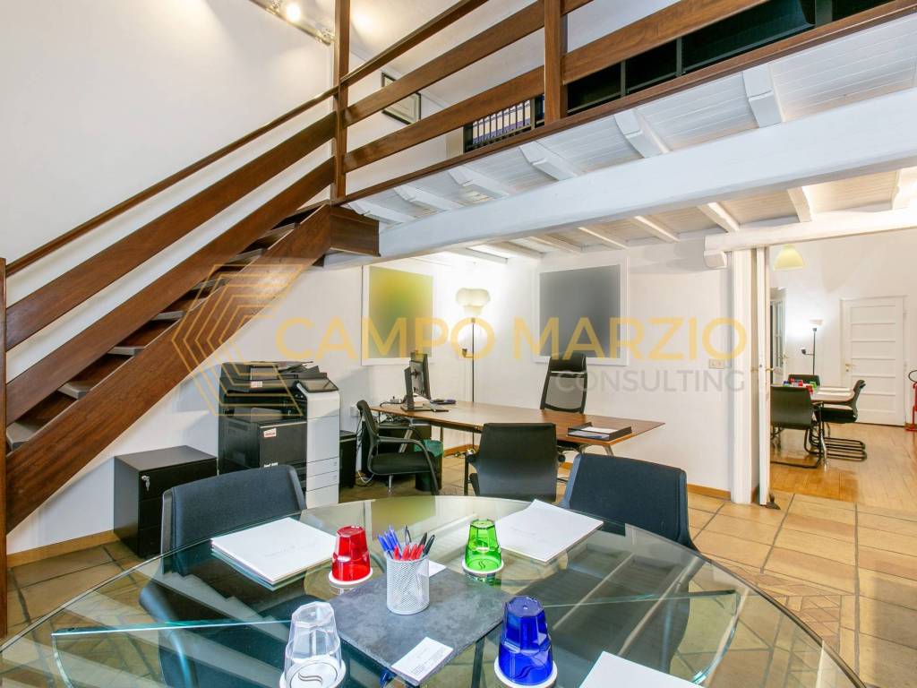 Ufficio - Studio via Barberini, Roma, Rif. 126056923 - Immobiliare.it