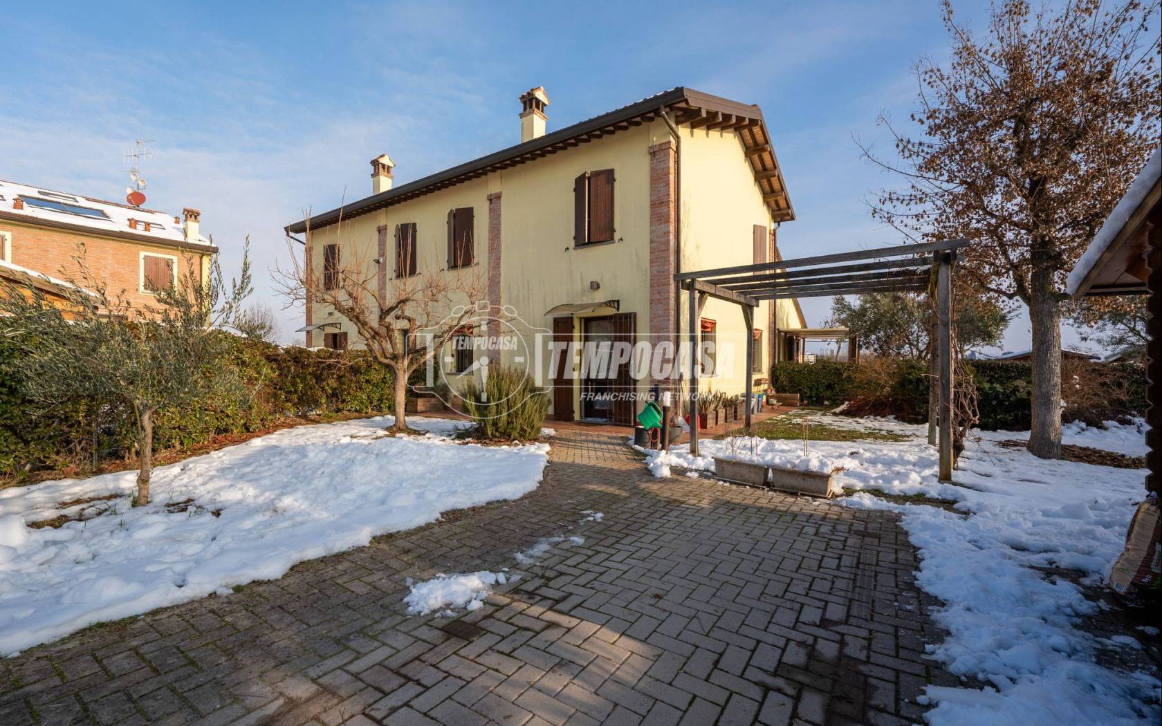 Villetta a schiera in vendita a Faenza