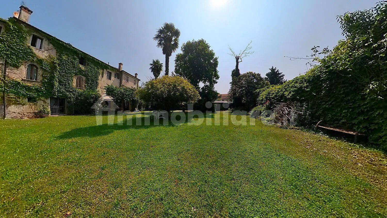 Villa in vendita a Vittorio Veneto