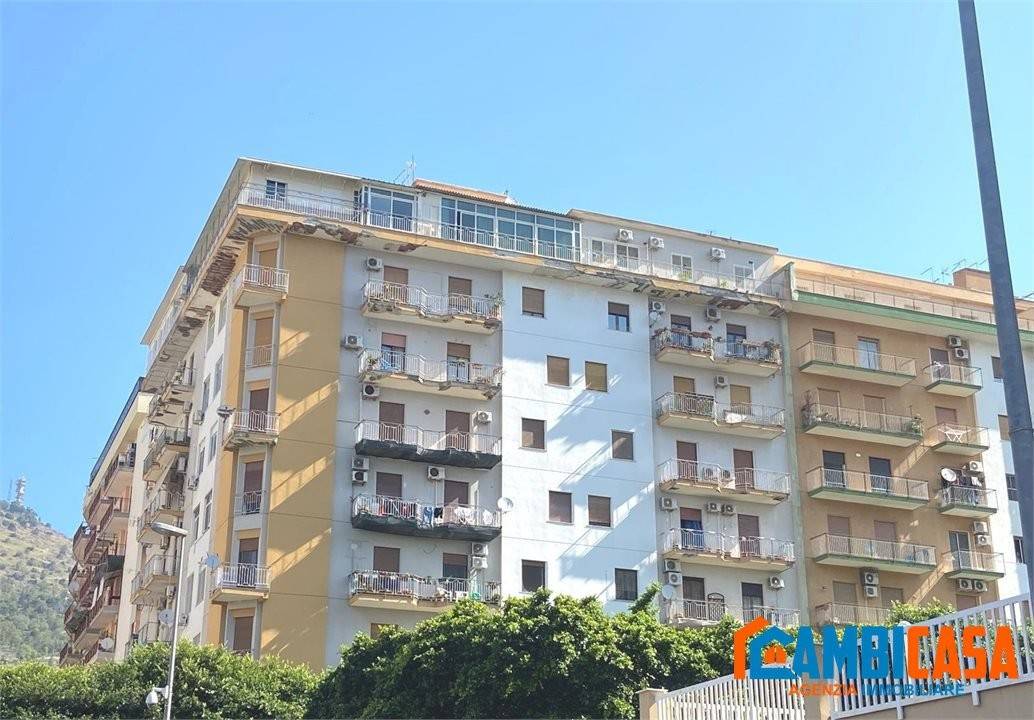Appartamento in vendita a Palermo