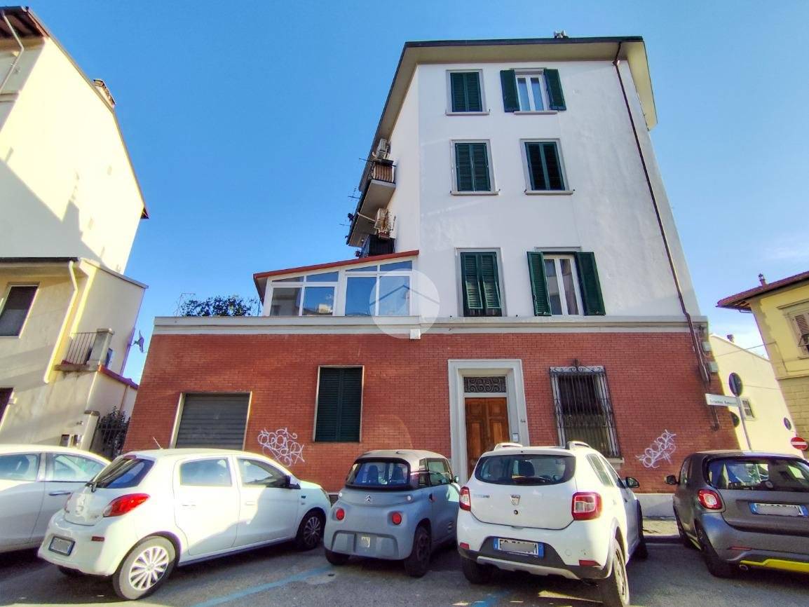 Appartamento in vendita a Firenze