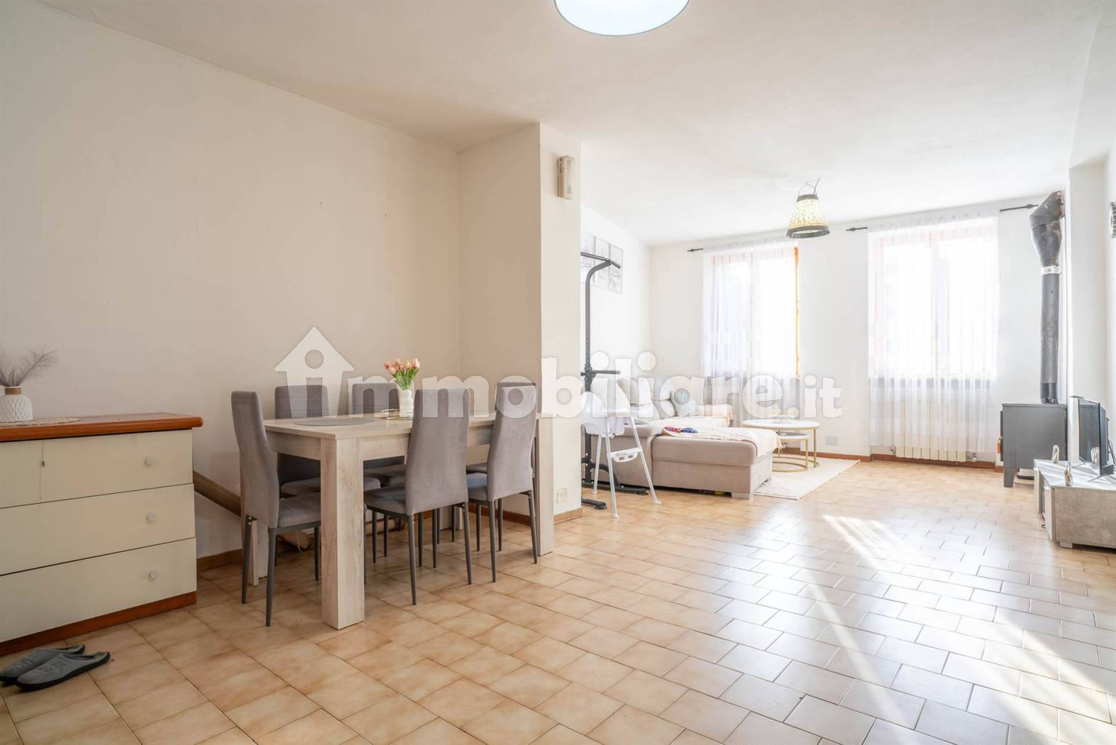 Appartamento in vendita a Monteroni d'Arbia