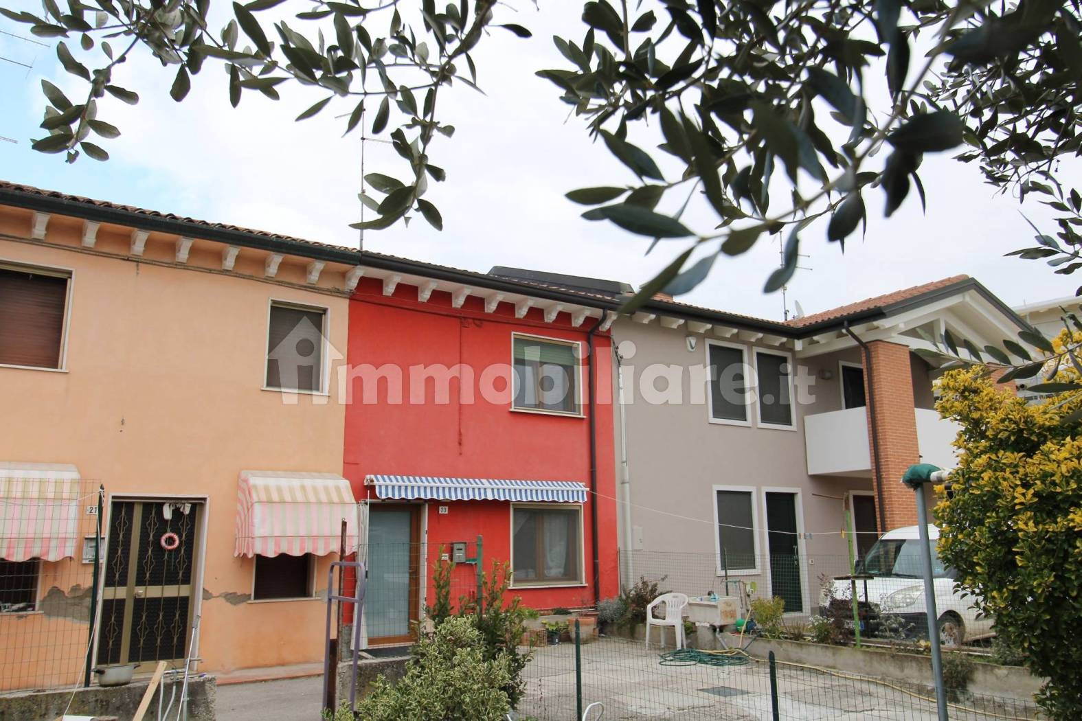 Casa indipendente - foto 2