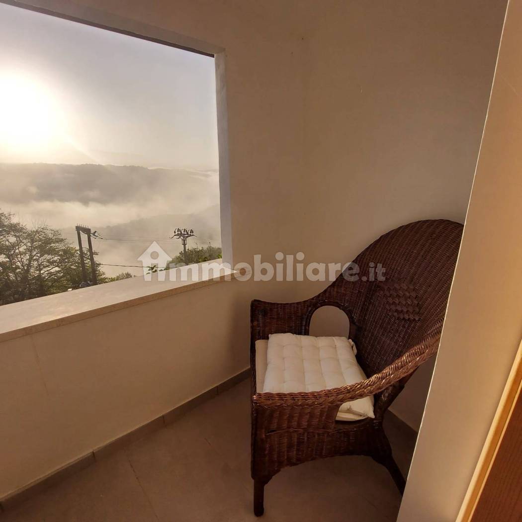 Casa indipendente in vendita a Belmonte in Sabina