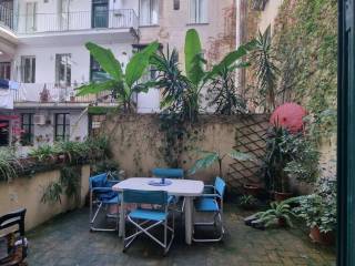 2-room flat via Vittorio Alfieri, Esquilino, Rome