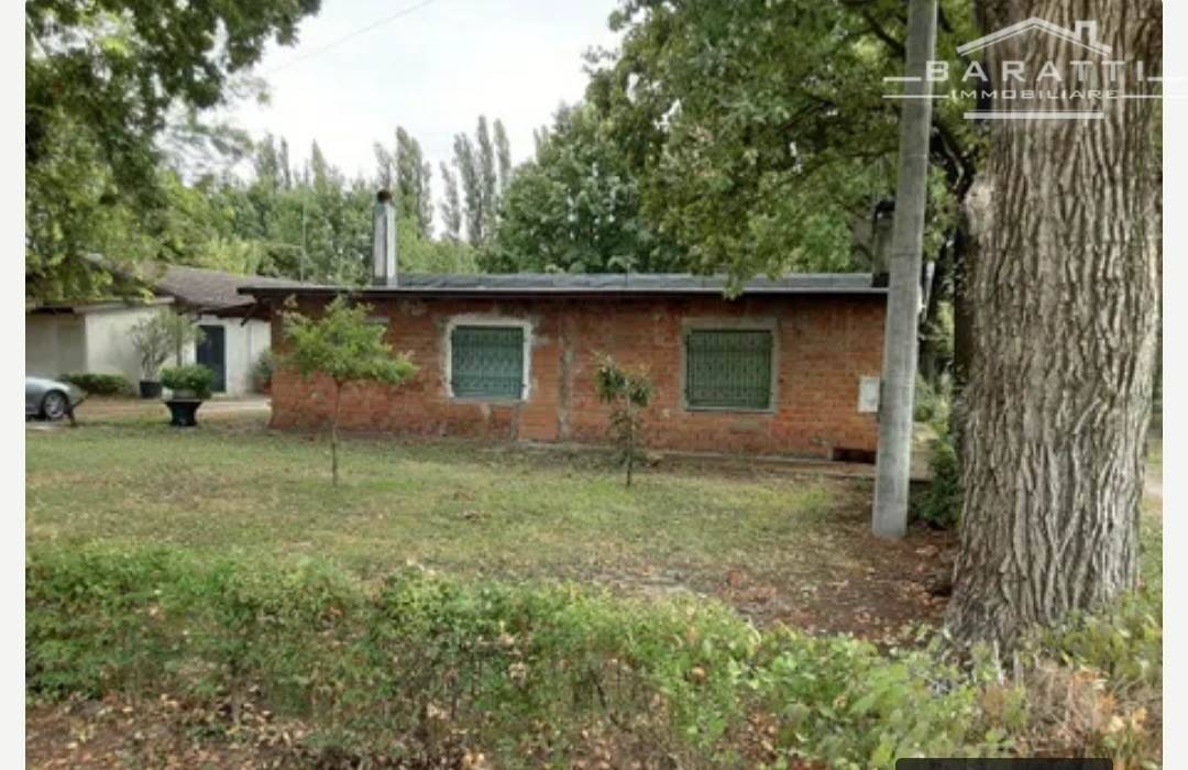 Rustico - Casale in vendita a Carpi